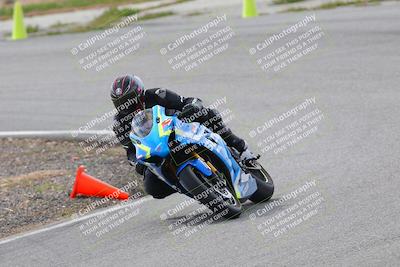 media/Mar-05-2023-TrackXperience (Sun) [[a95d40e56a]]/Group 3/session 2 turn 4/